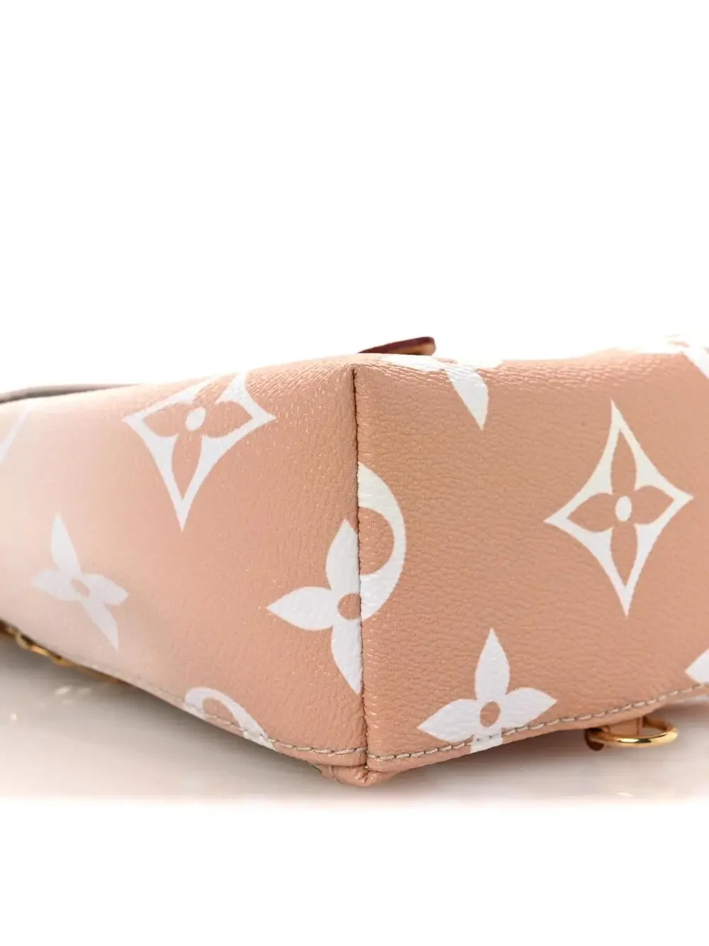 Louis Vuitton Giant By The Pool Tiny #310218L11B
